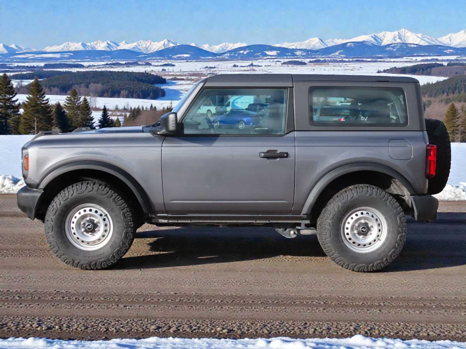 Thumbnail: 2025 Ford Bronco - 3