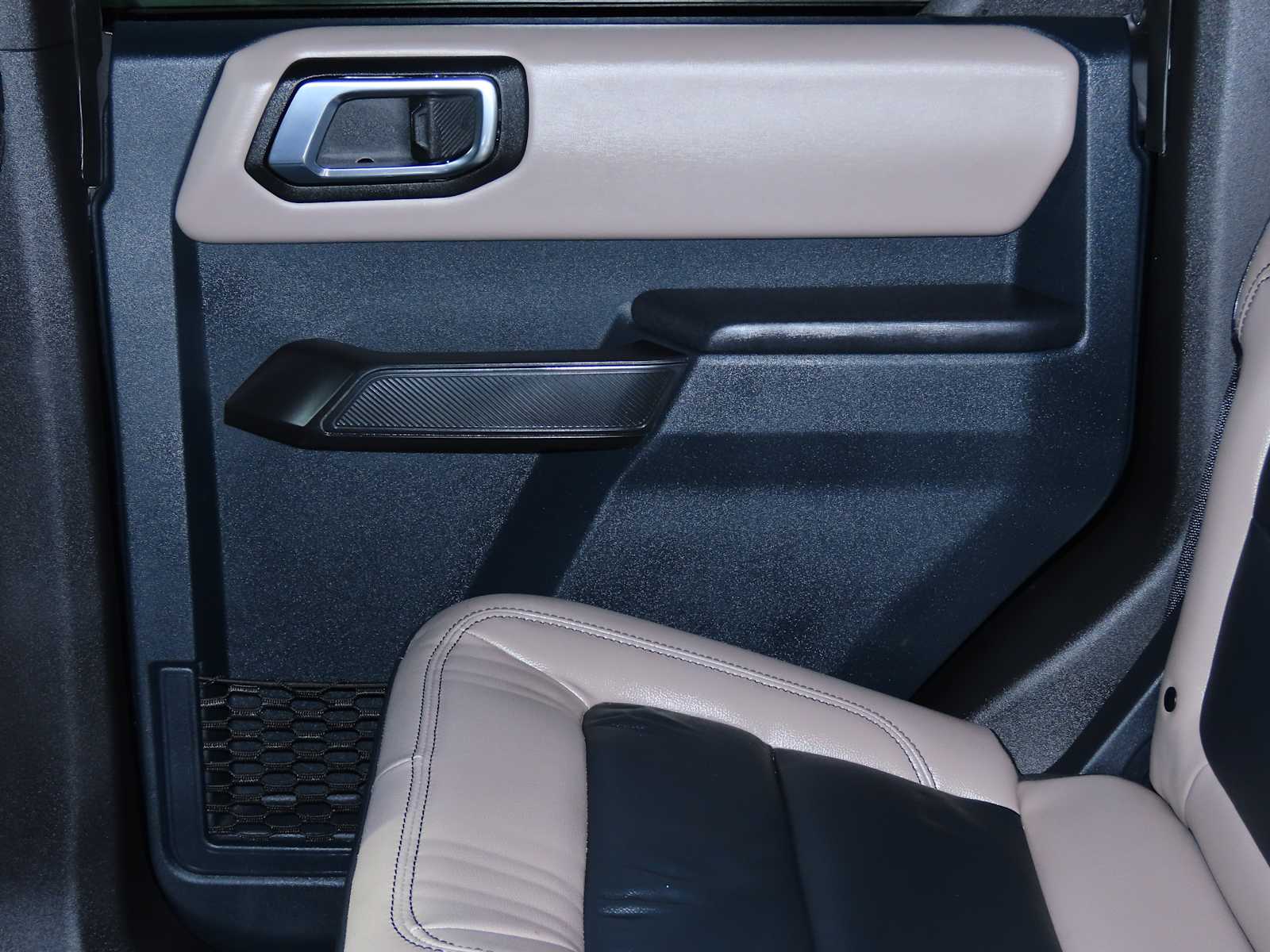 Thumbnail: 2024 Ford Bronco - 17