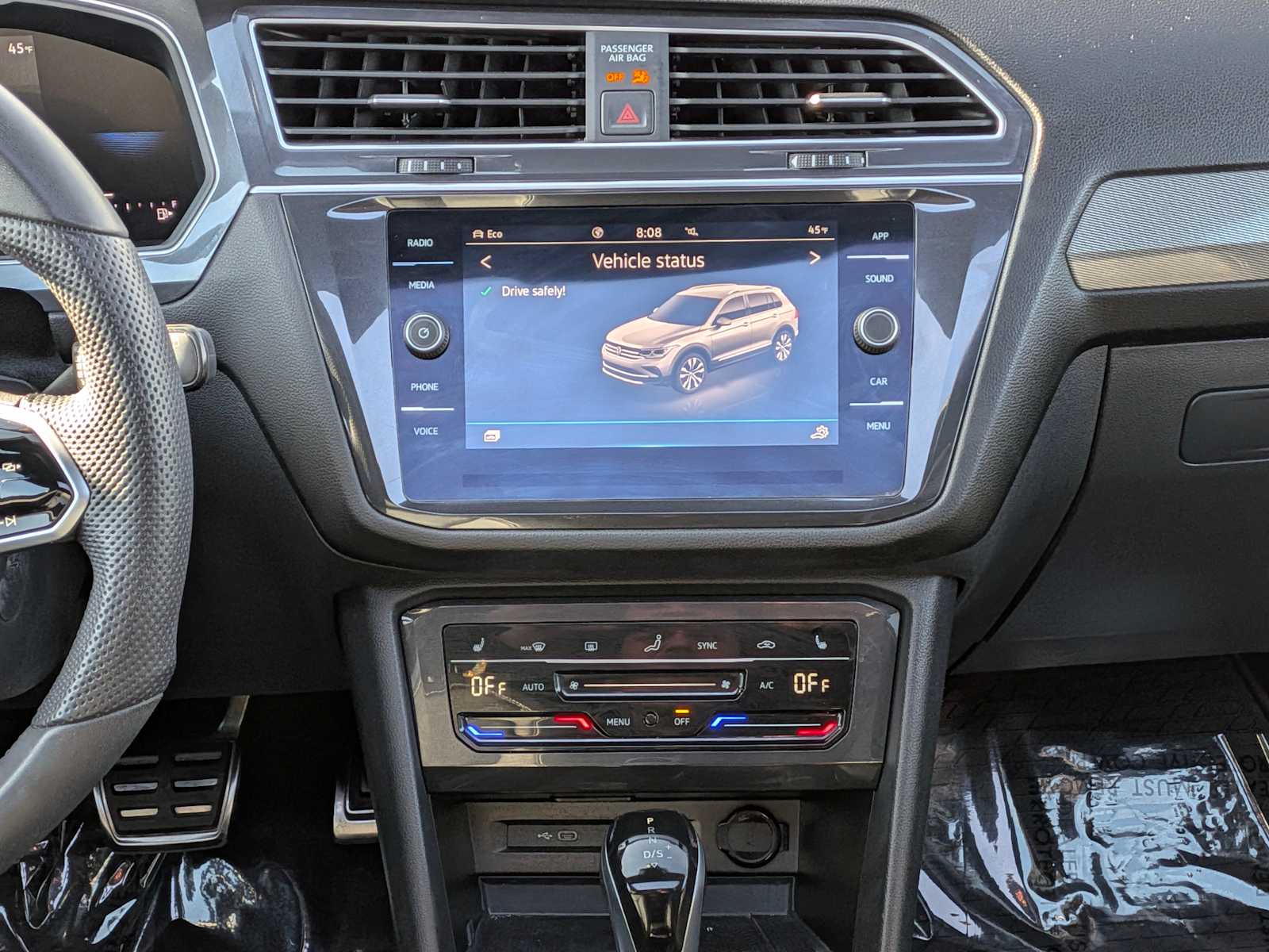 Thumbnail: 2024 Volkswagen Tiguan - 28