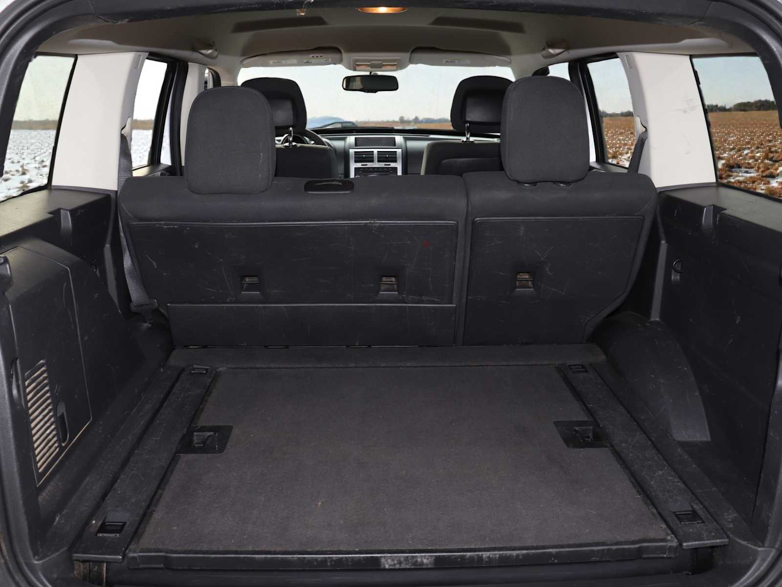 Thumbnail: 2011 Dodge Nitro - 32