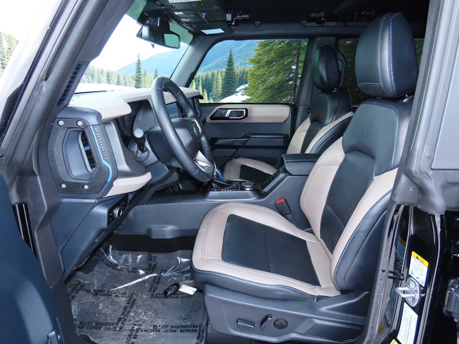 Thumbnail: 2024 Ford Bronco - 14