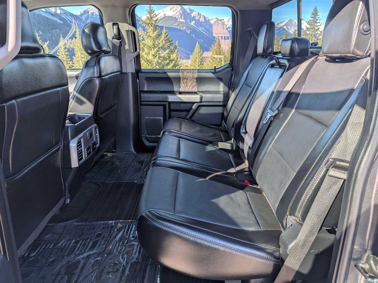 Thumbnail: 2017 Ford Econoline - 21