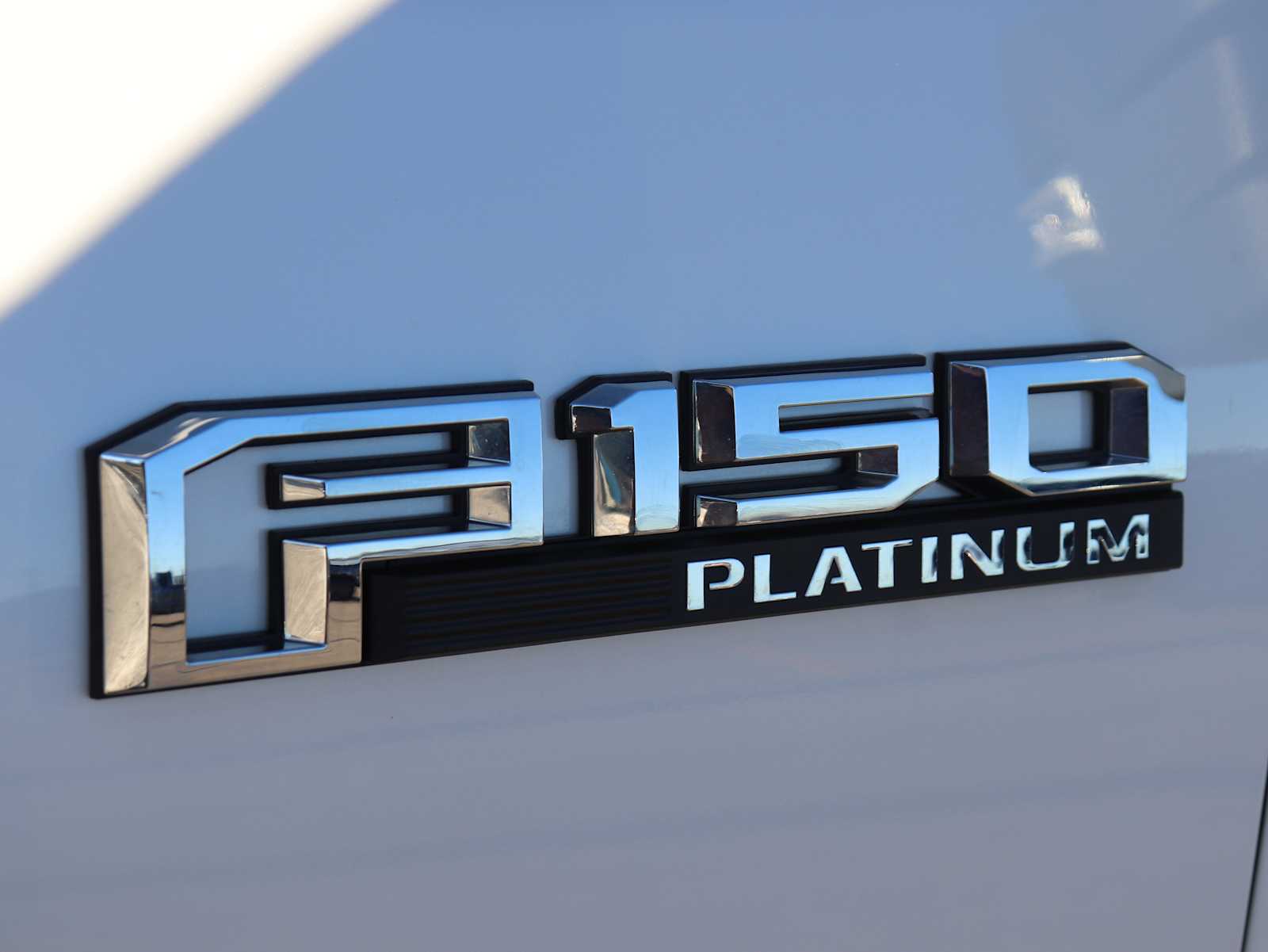 Thumbnail: 2017 Ford F-150 - 11