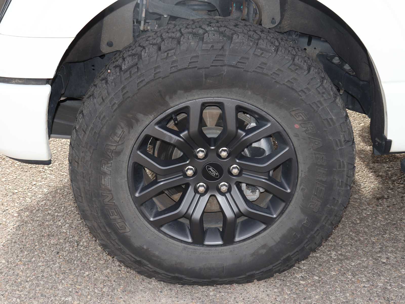 Thumbnail: 2023 Ford F-150 - 14