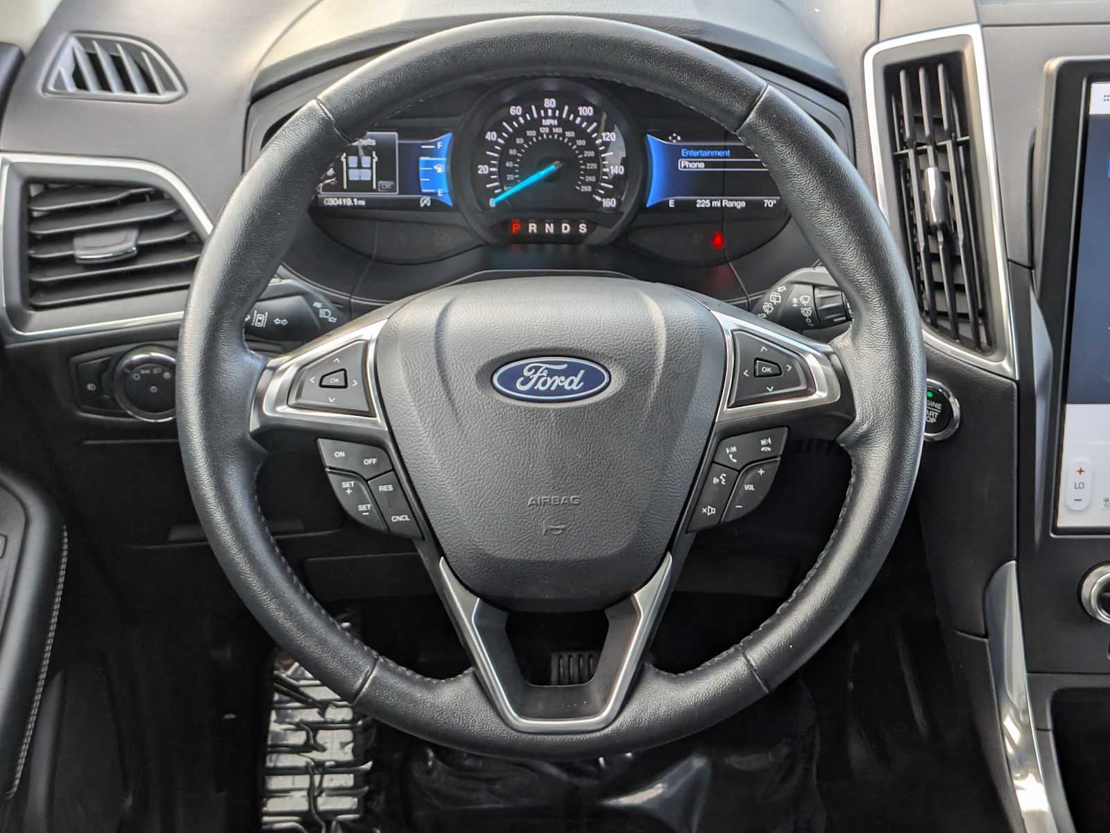 2024 Ford Edge Titanium 31