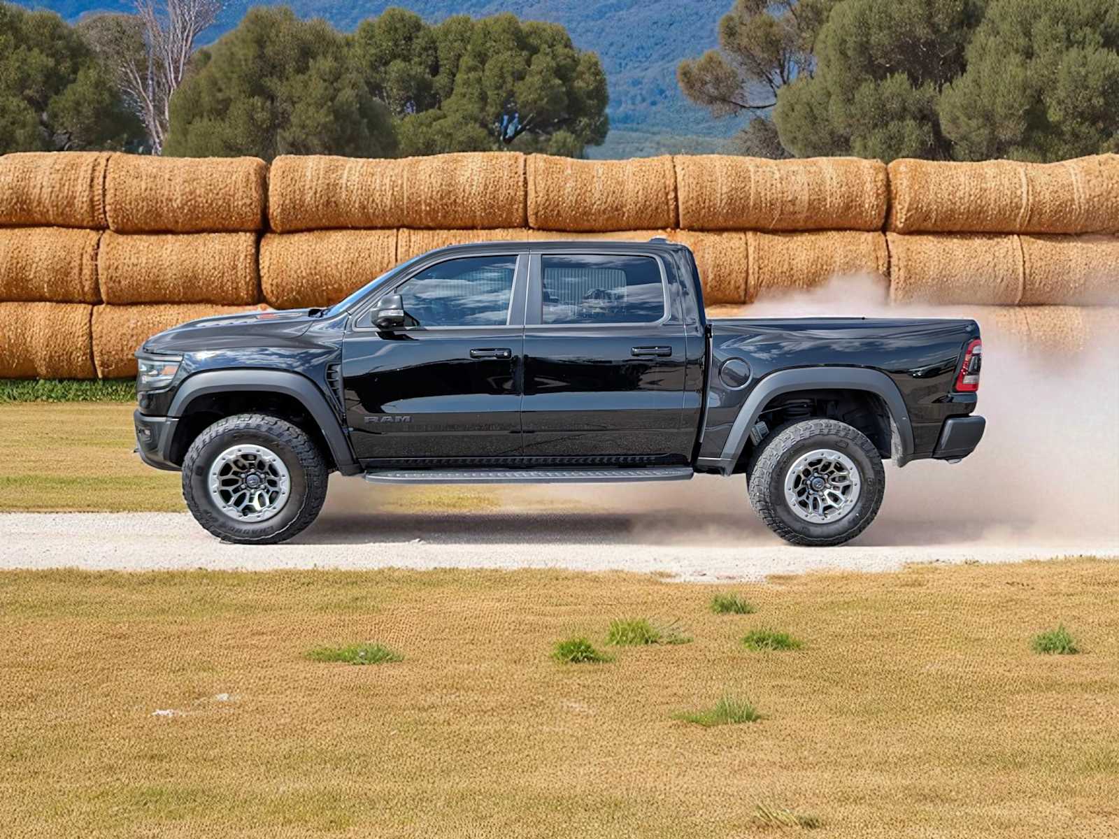 2022 Ram 1500 TRX photo 4