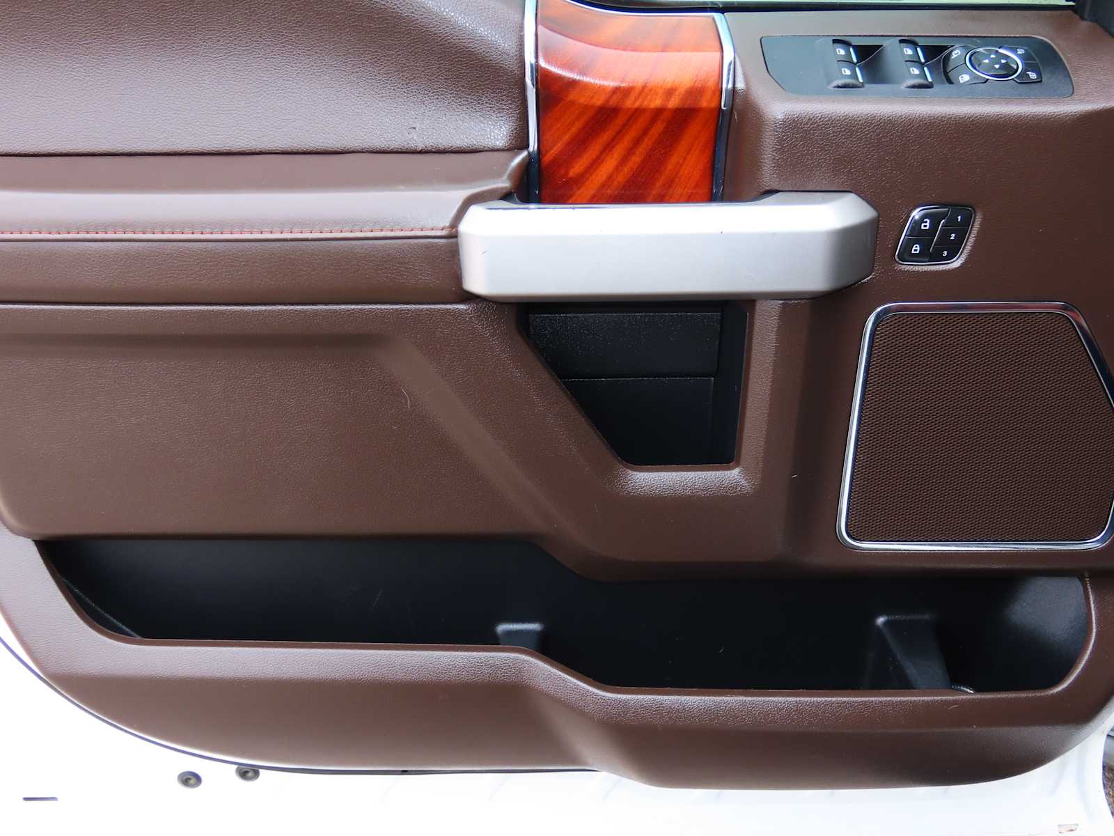 Thumbnail: 2020 Ford F-150 - 17