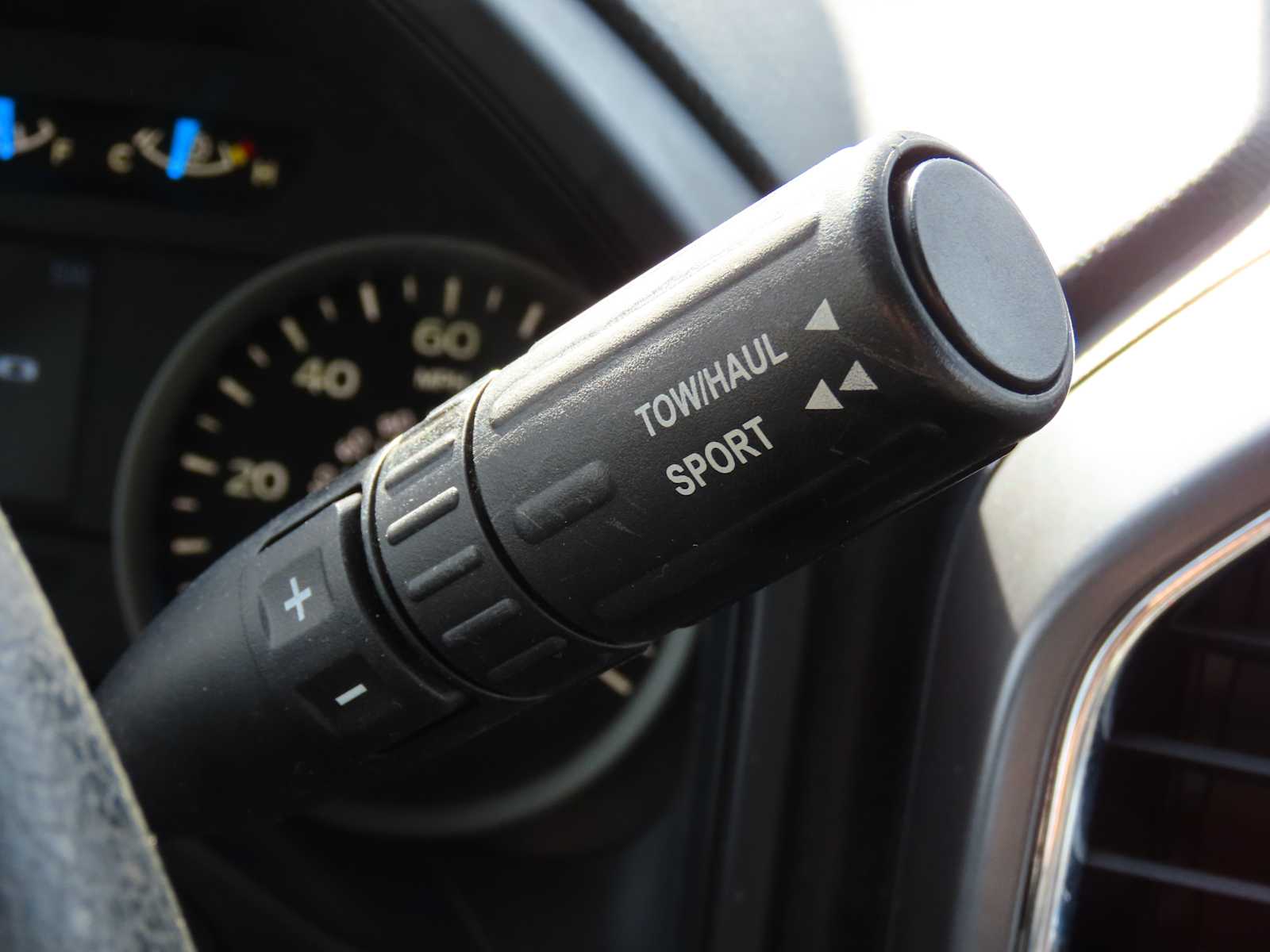 Thumbnail: 2015 Ford F-150 - 31