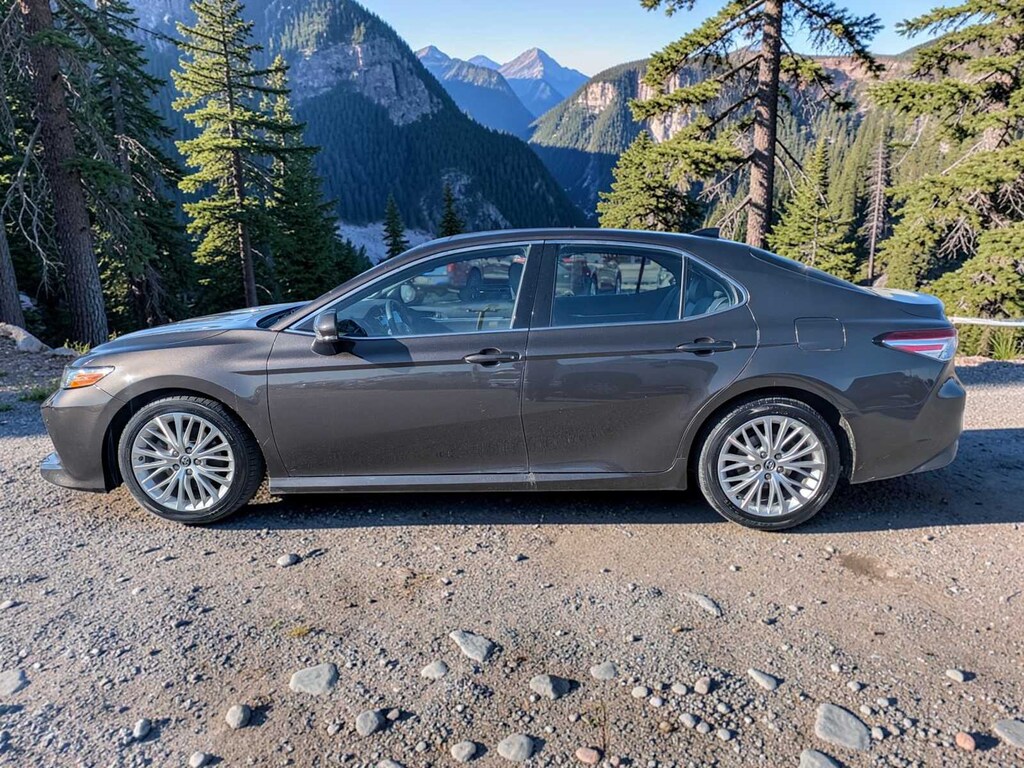 Used 2018 Toyota Camry XLE V6 Sedan