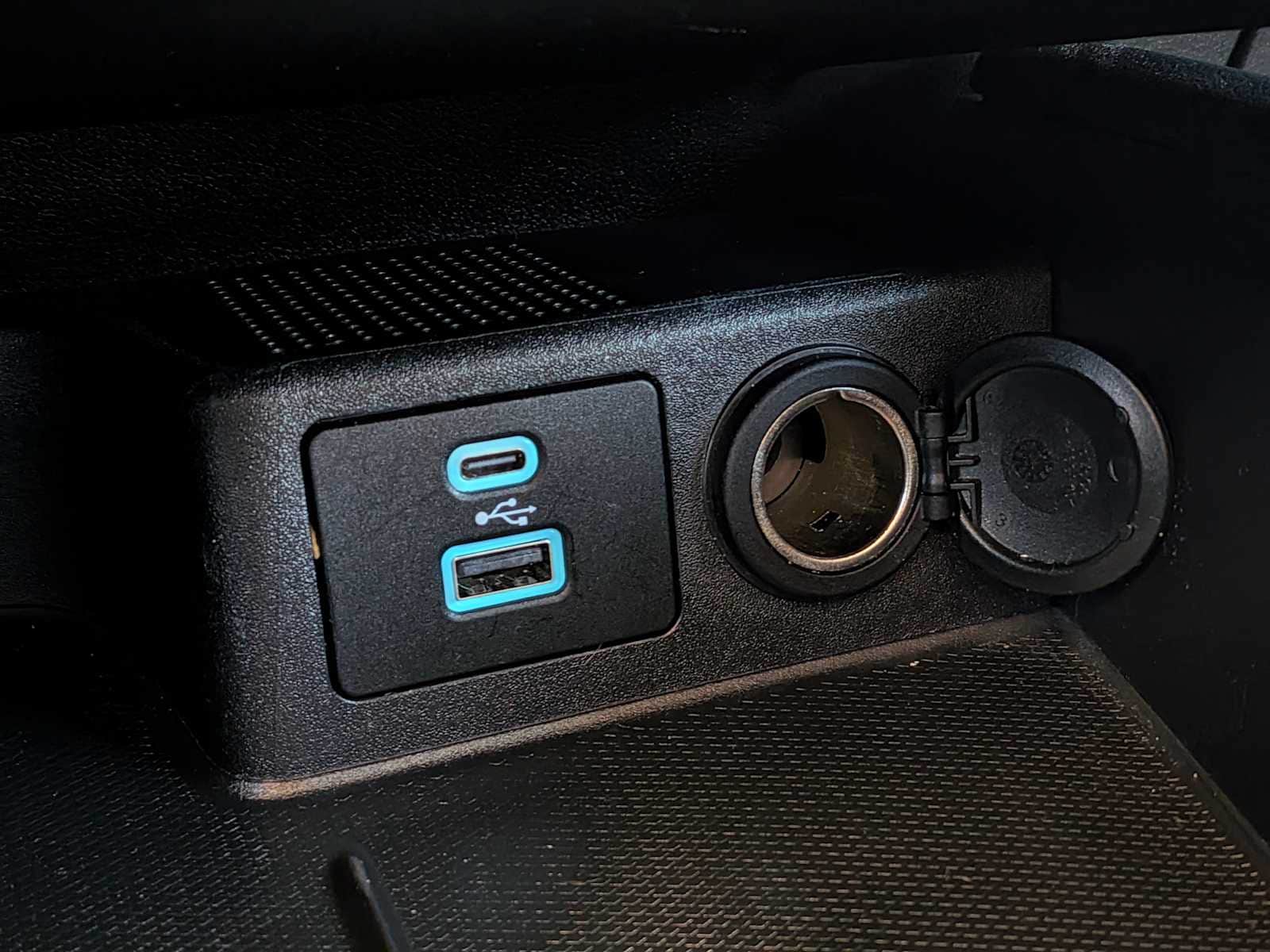 Thumbnail: 2023 Ford Escape - 31