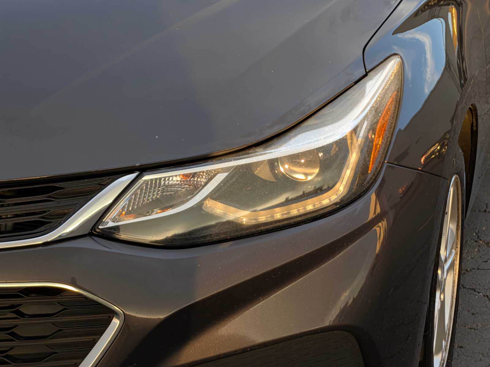 Thumbnail: 2017 Chevrolet Cruze - 10