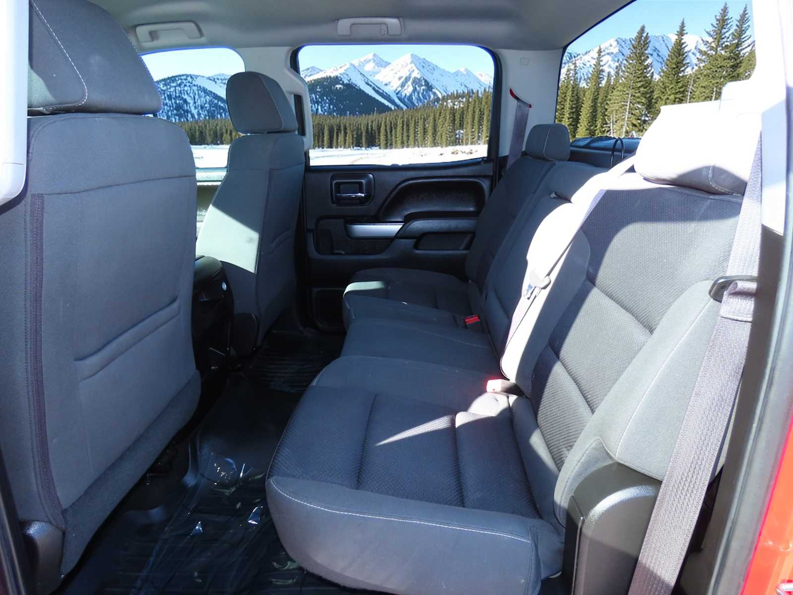 Thumbnail: 2016 Chevrolet Silverado 2500 - 17