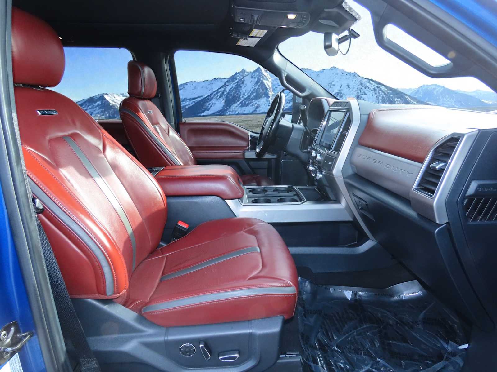 Thumbnail: 2022 Ford Econoline - 24