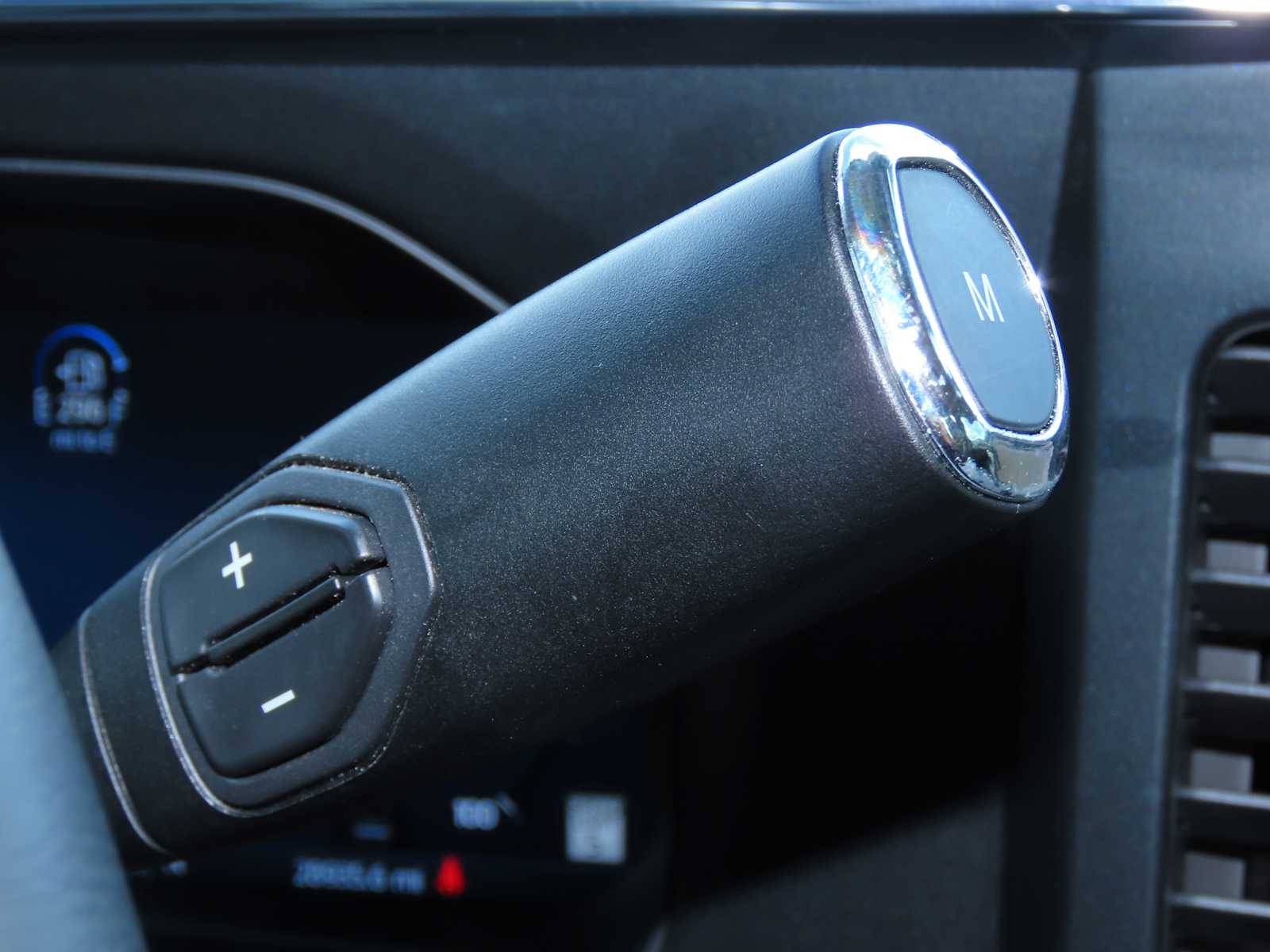 Thumbnail: 2025 Ford Econoline - 37