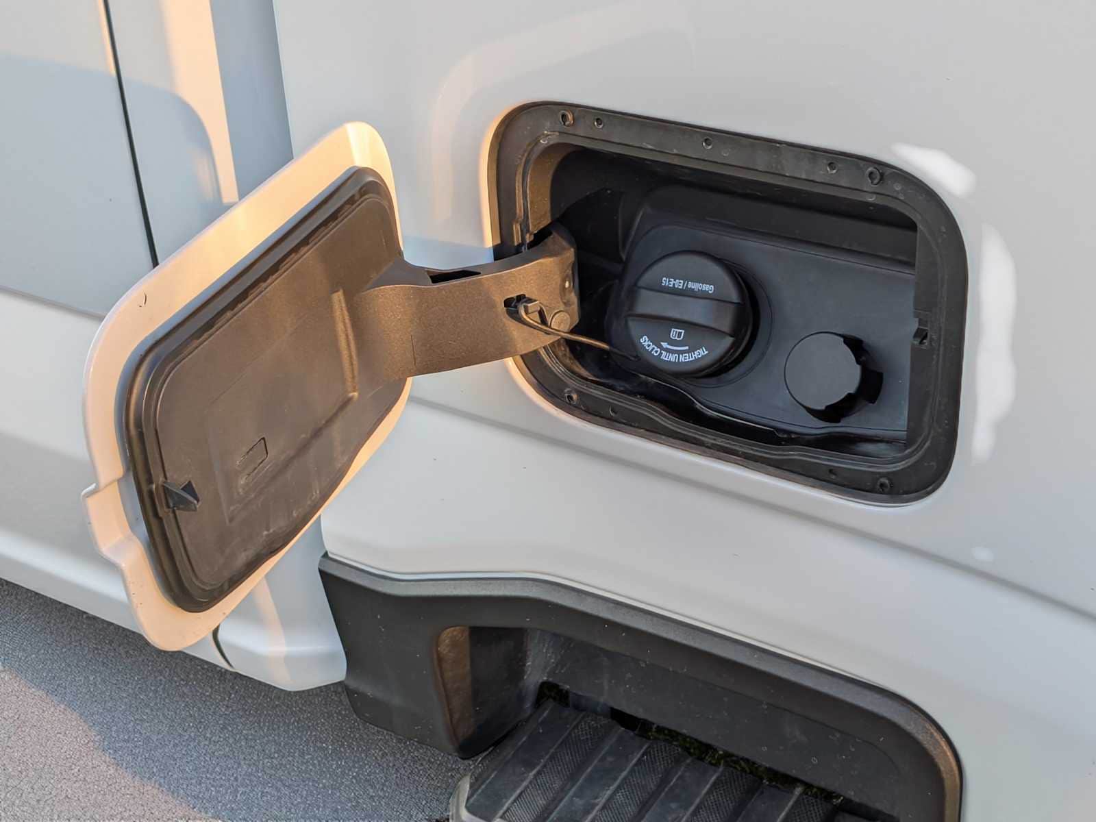 2023 Ford Econoline E-350 14