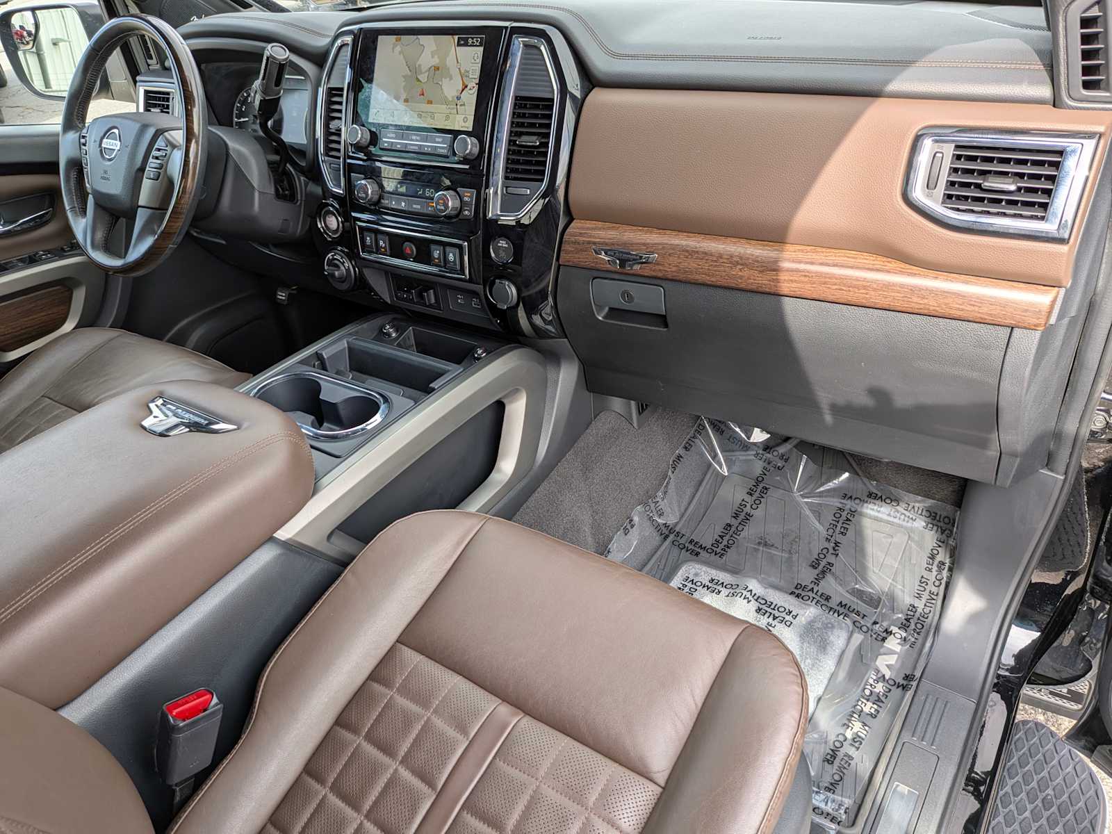 Thumbnail: 2021 Nissan Titan - 25