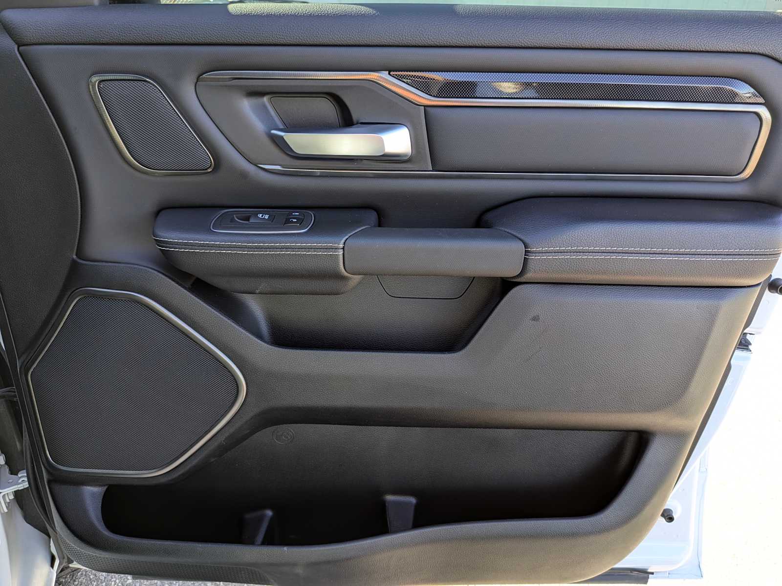 Thumbnail: 2022 RAM 1500 - 27