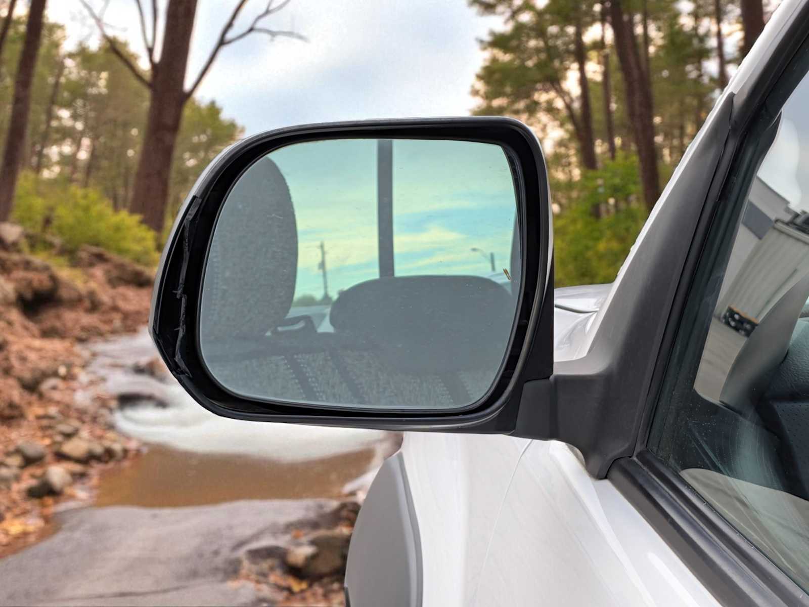 Thumbnail: 2014 Toyota Tacoma - 14