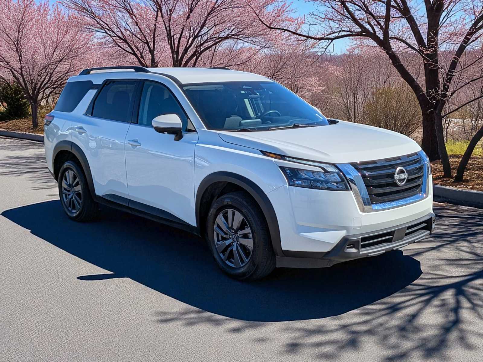 Thumbnail: 2025 Nissan Pathfinder - 8