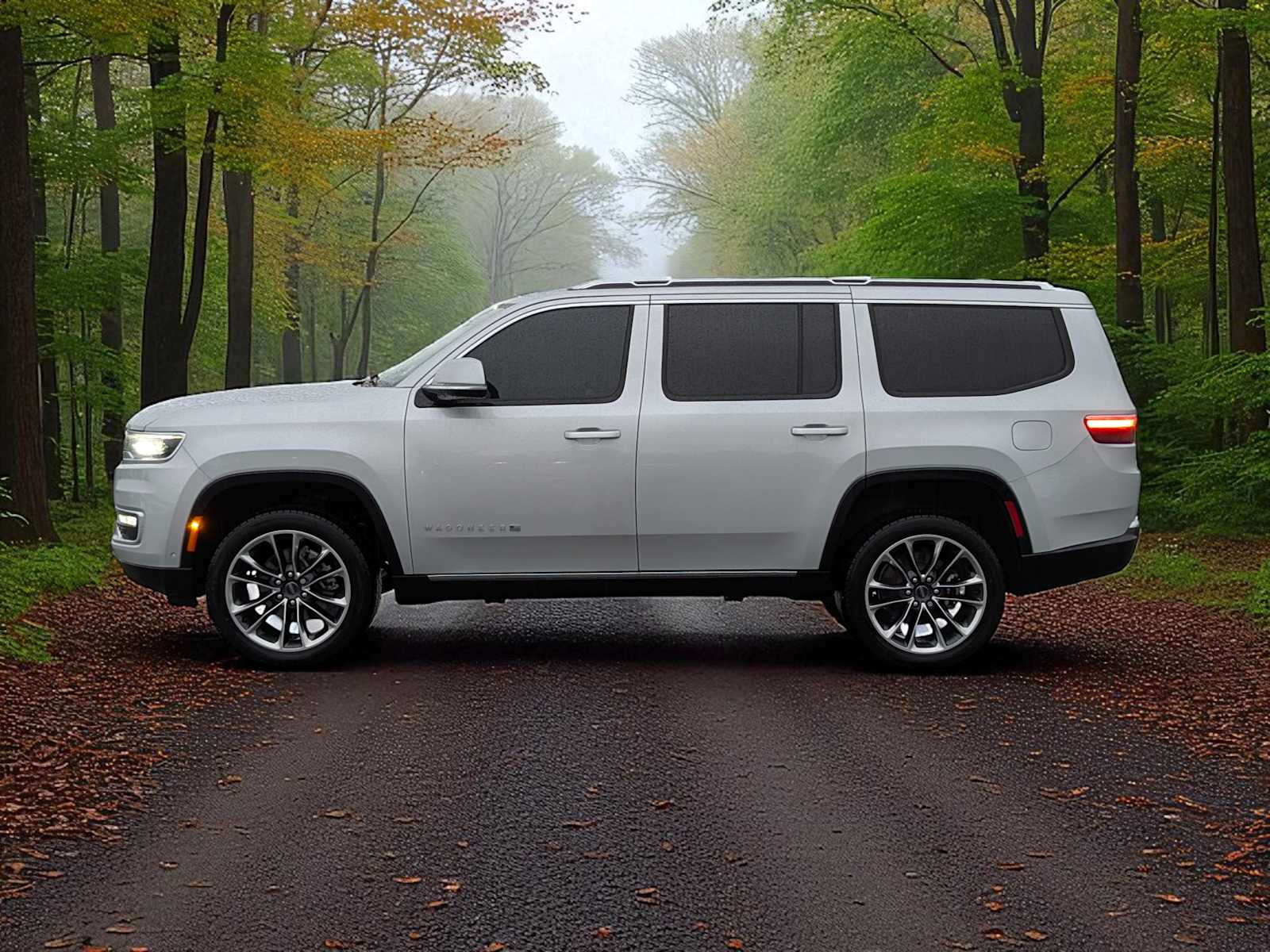 2022 Jeep Wagoneer Series III photo 3