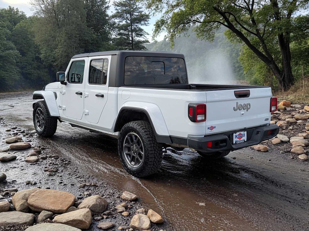 Certified 2023 Jeep Gladiator Overland Truck Crew Cab