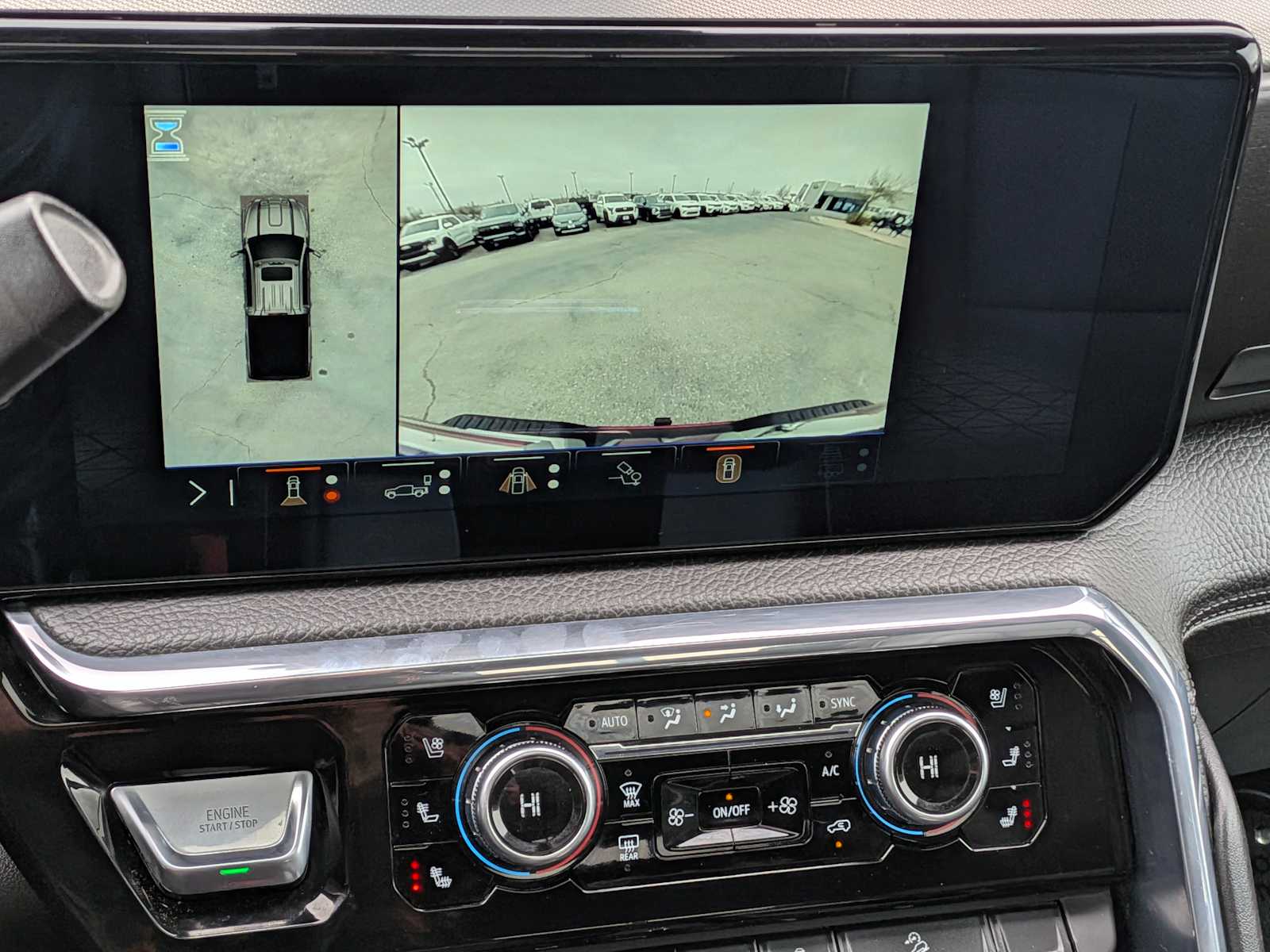 Thumbnail: 2024 GMC Sierra 3500 - 30