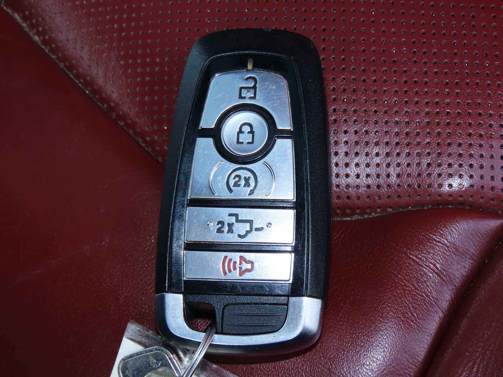 Thumbnail: 2022 Ford Econoline - 39