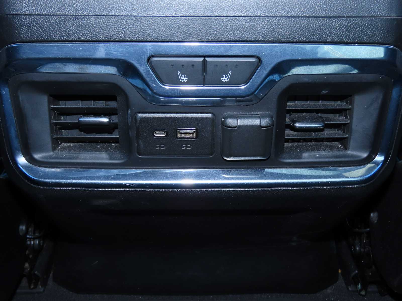 Thumbnail: 2020 Chevrolet Silverado 1500 - 25