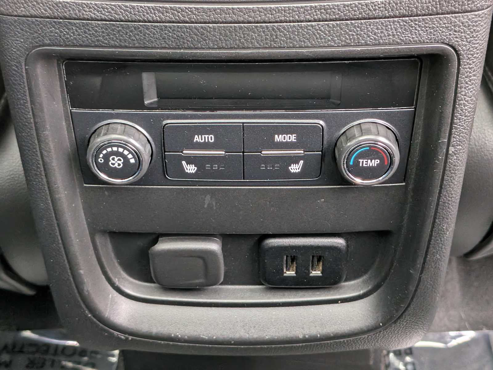 2016 Buick Envision Premium I 29
