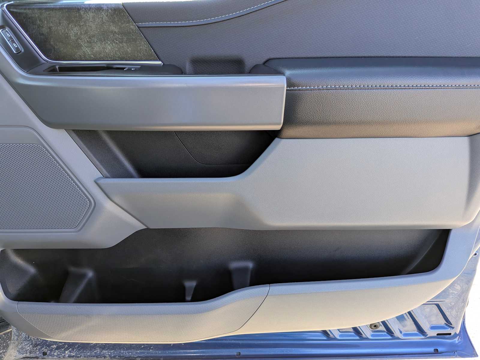 Thumbnail: 2022 Ford F-150 - 27