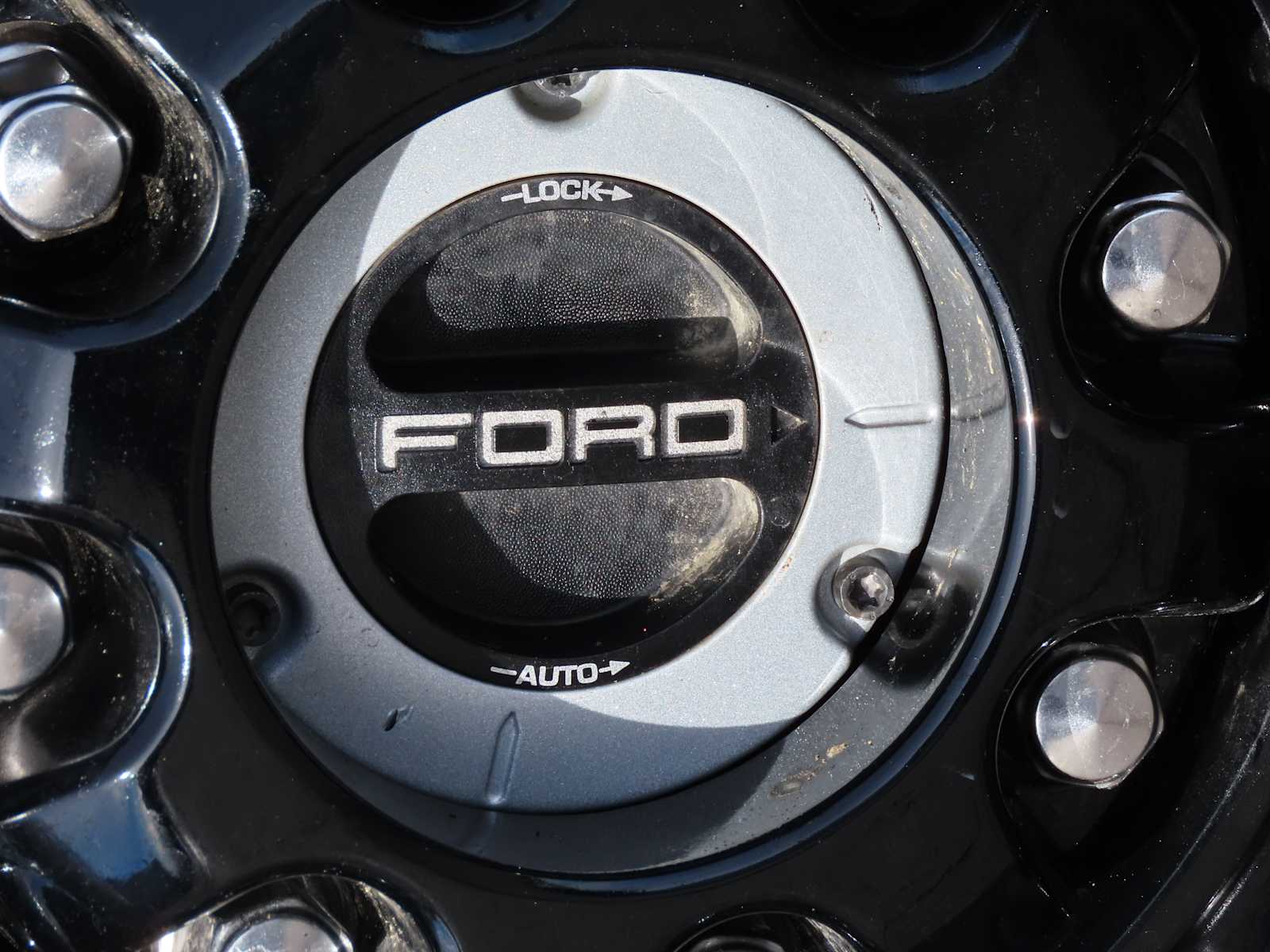 Thumbnail: 2024 Ford Econoline - 15