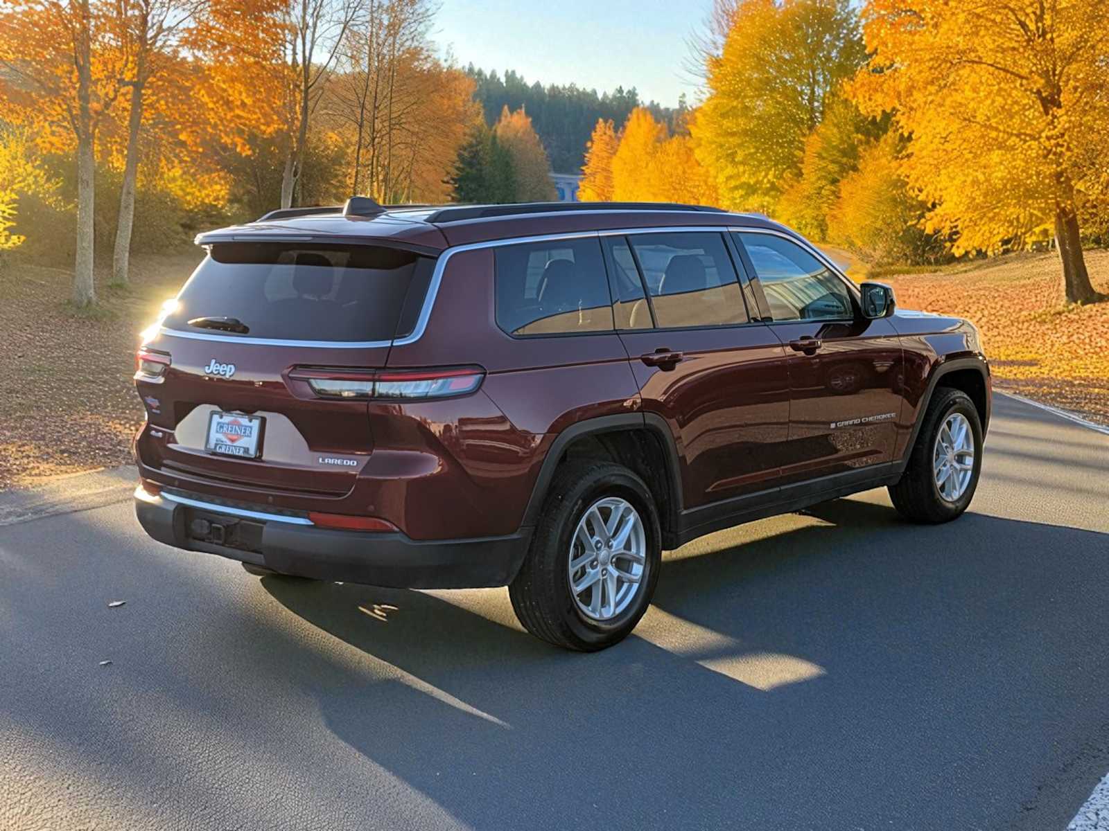 Thumbnail: 2024 Jeep Grand Cherokee L - 6