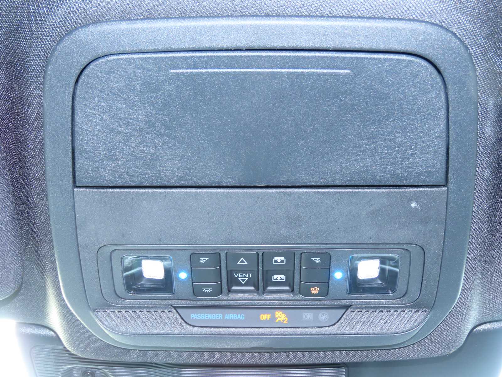 Thumbnail: 2023 Ford Explorer - 27