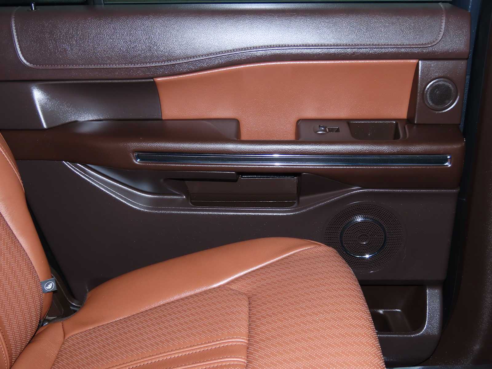 Thumbnail: 2022 Ford Expedition MAX - 25