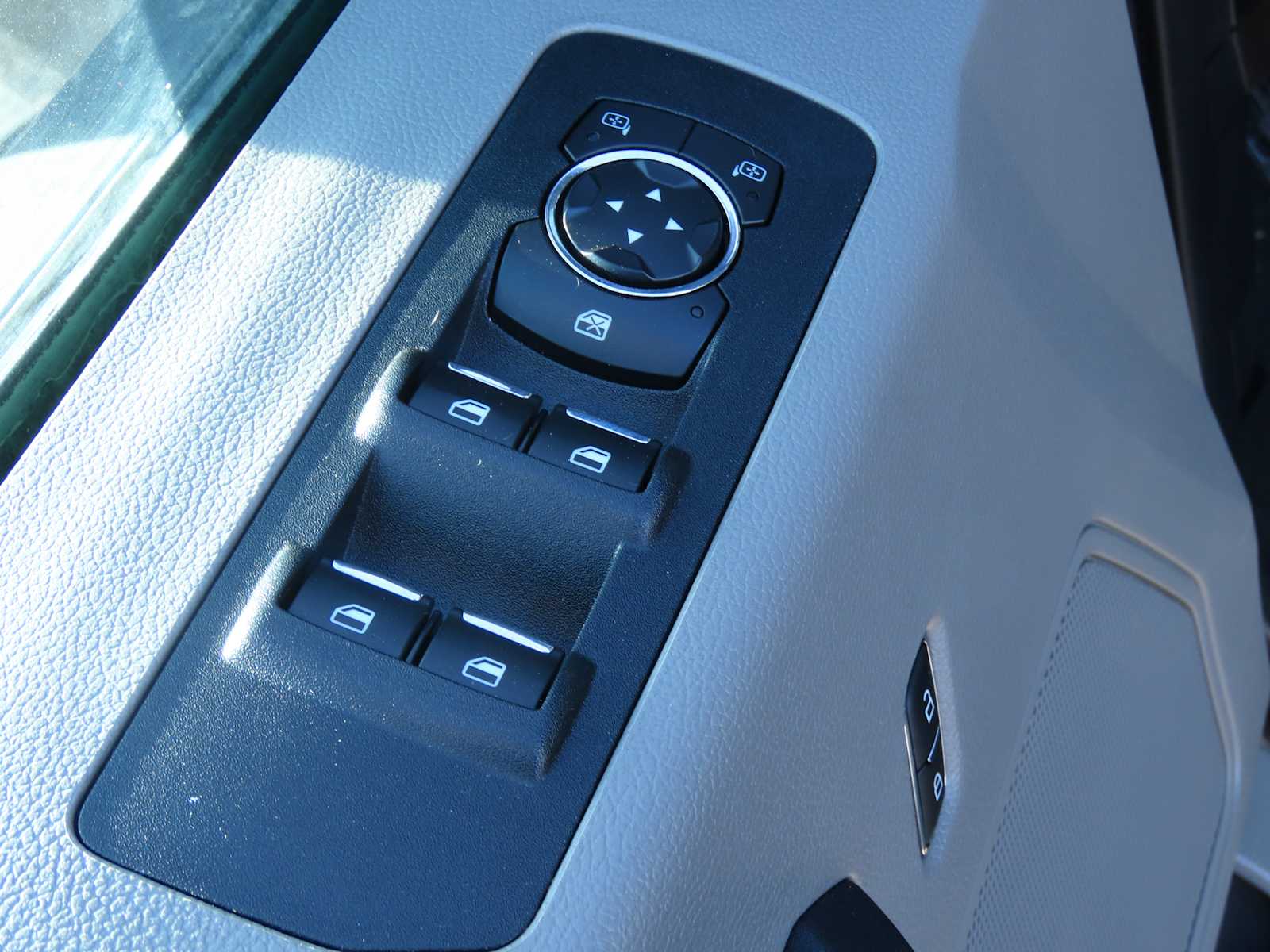 Thumbnail: 2019 Ford F-150 - 18