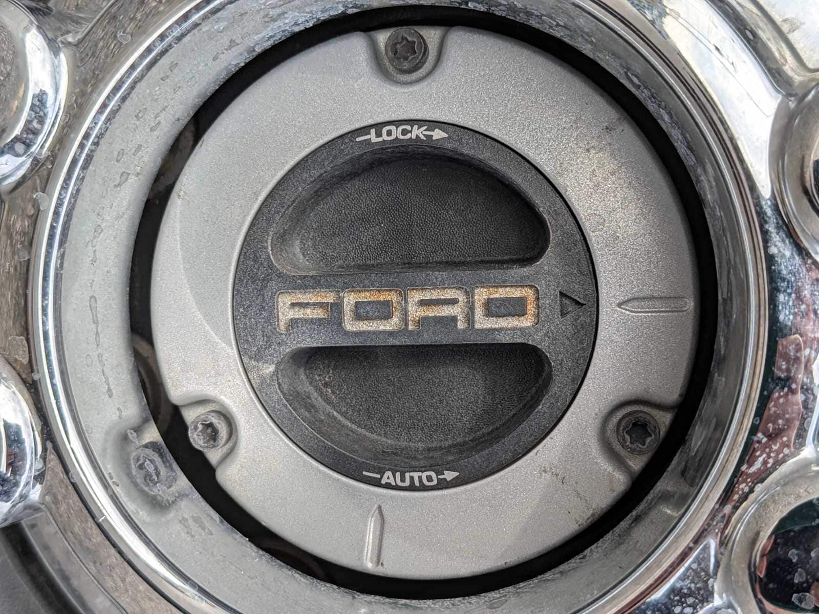 Thumbnail: 2023 Ford Econoline - 17