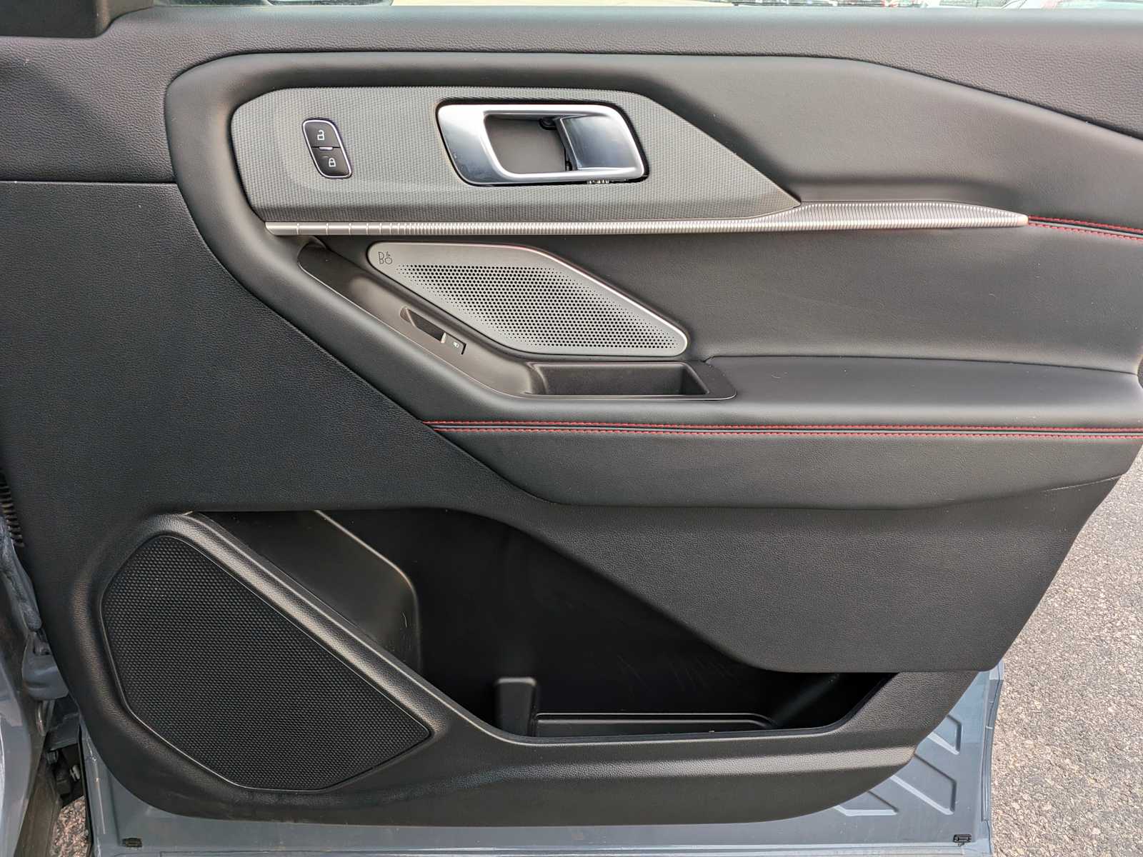 Thumbnail: 2025 Ford Explorer - 21