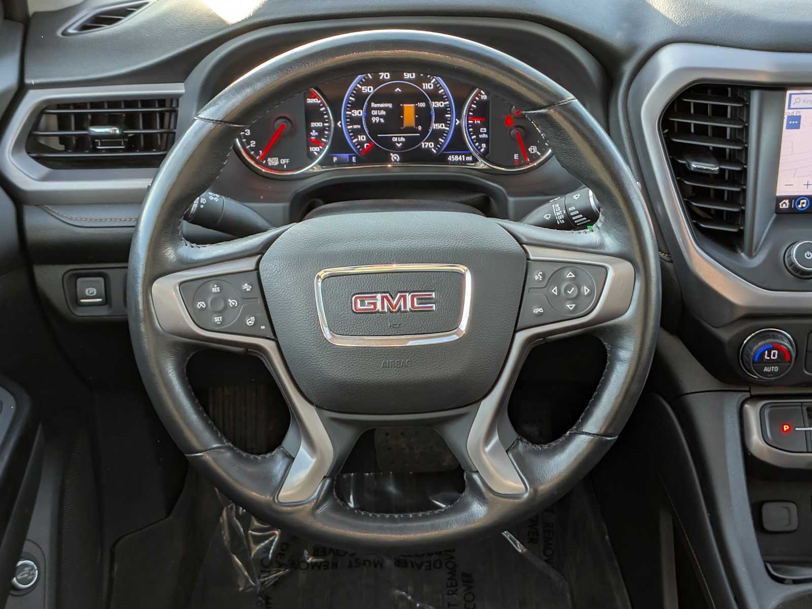 2022 GMC Acadia AT4 34