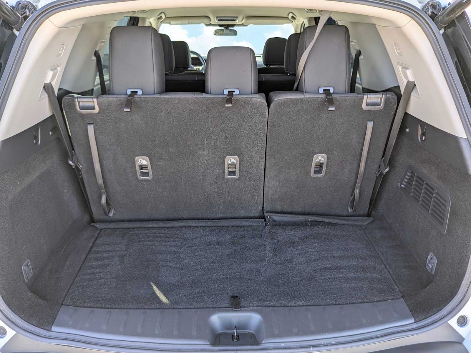 Thumbnail: 2025 Nissan Pathfinder - 40