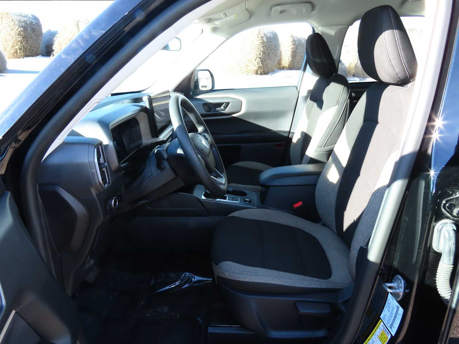 Thumbnail: 2025 Ford Bronco Sport - 17