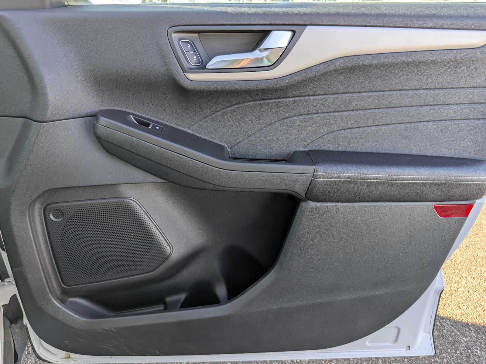 Thumbnail: 2022 Ford Escape - 28