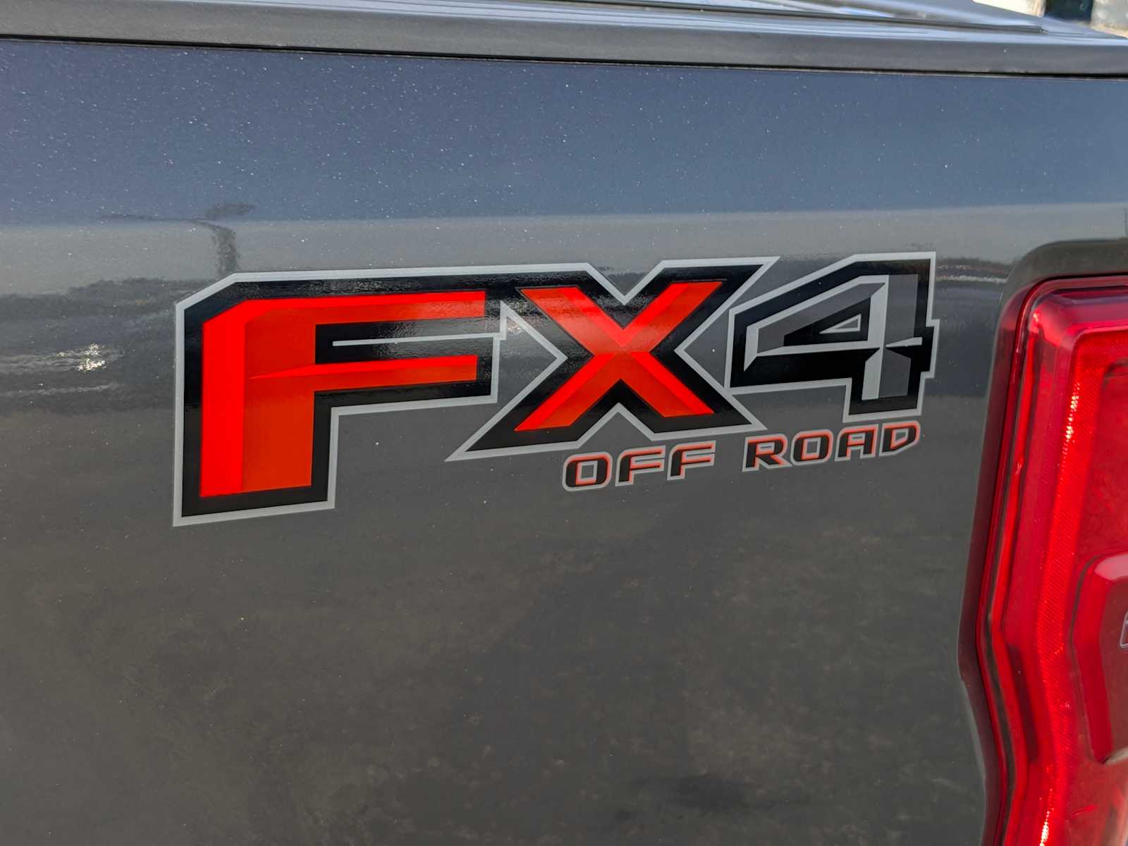 Thumbnail: 2017 Ford Econoline - 14