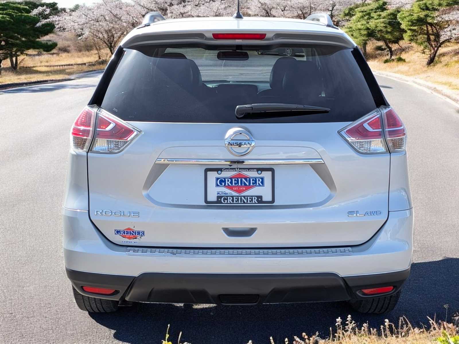 Thumbnail: 2015 Nissan Rogue - 5