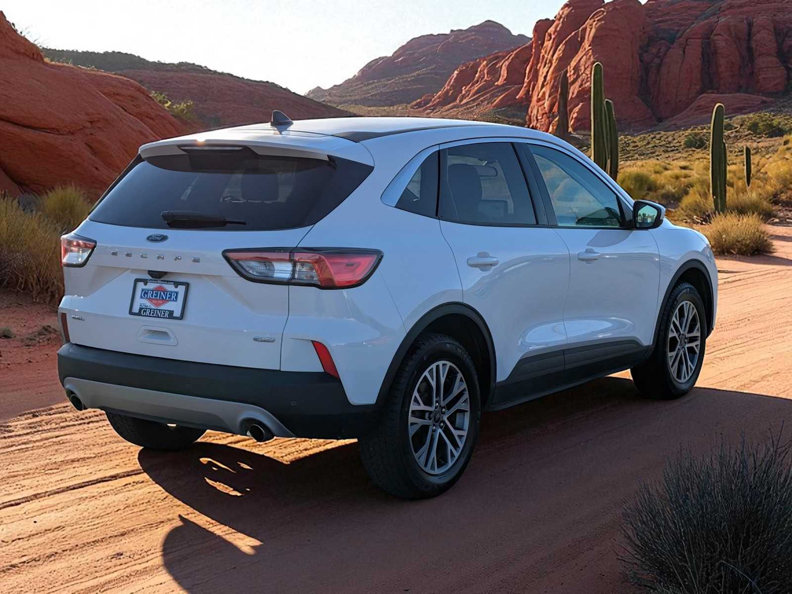 Thumbnail: 2022 Ford Escape - 6