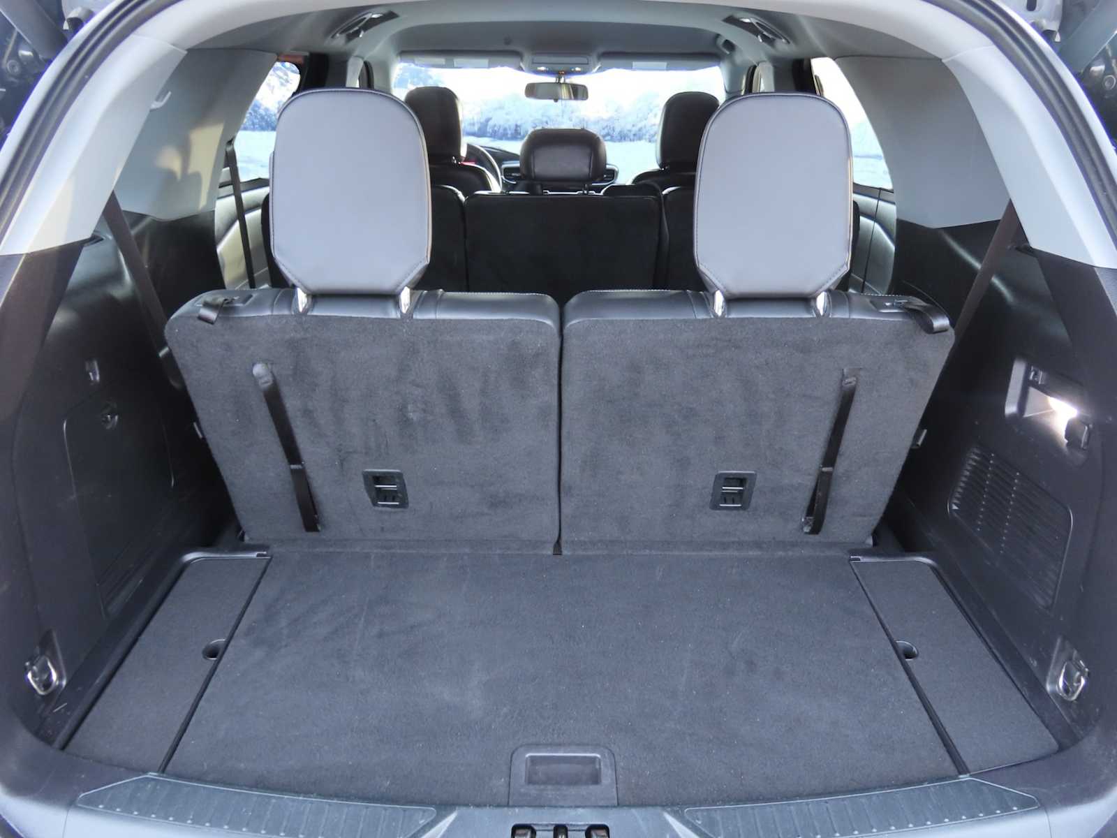 Thumbnail: 2022 Ford Explorer - 40