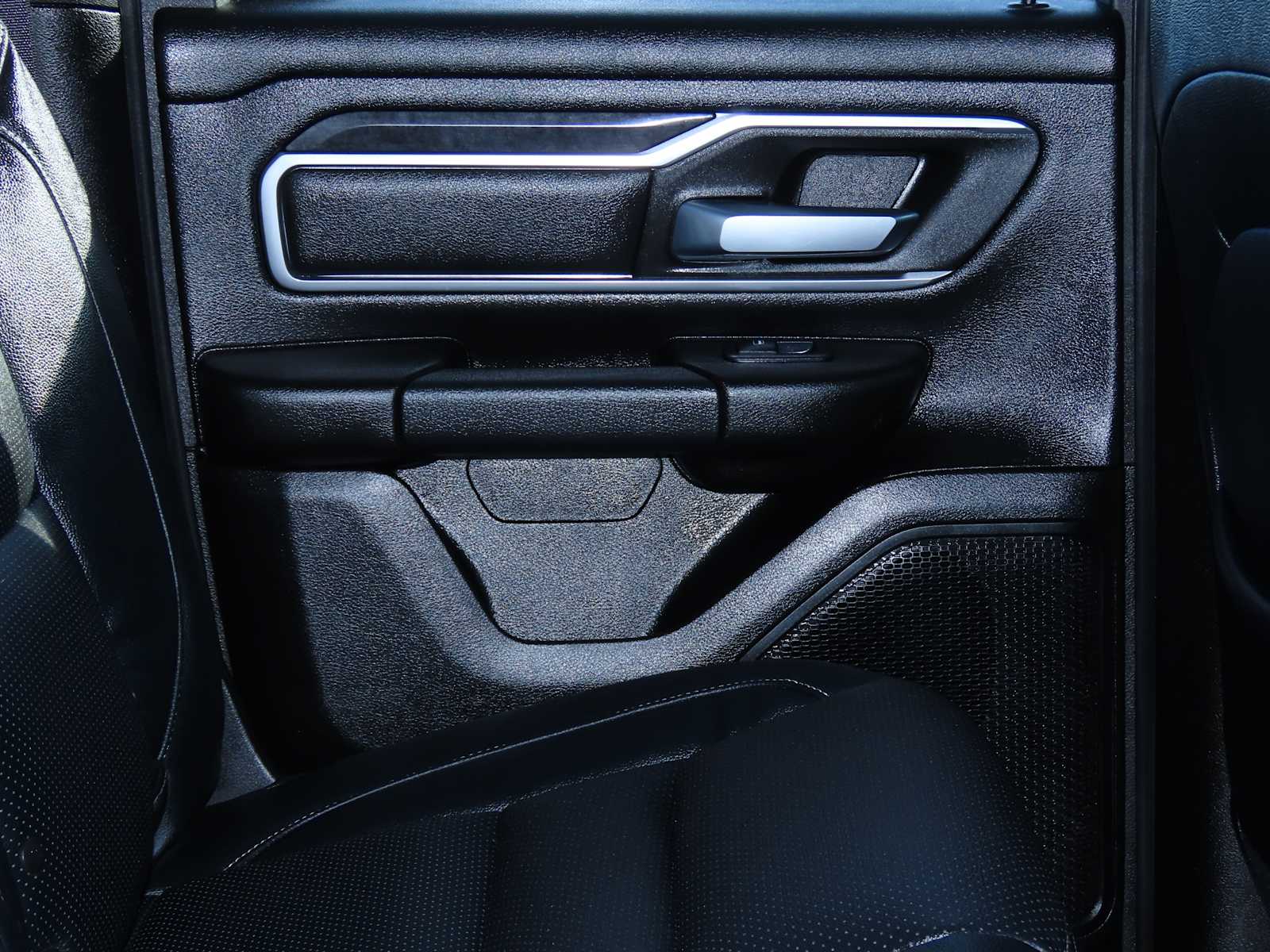 Thumbnail: 2022 RAM 1500 - 25