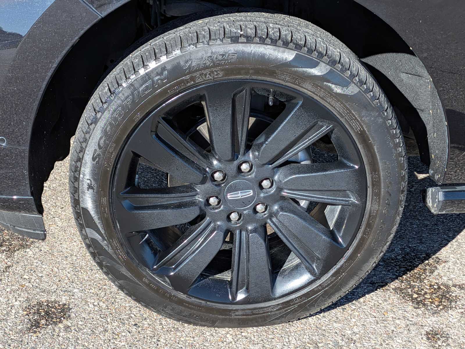 Thumbnail: 2023 Lincoln Navigator - 12