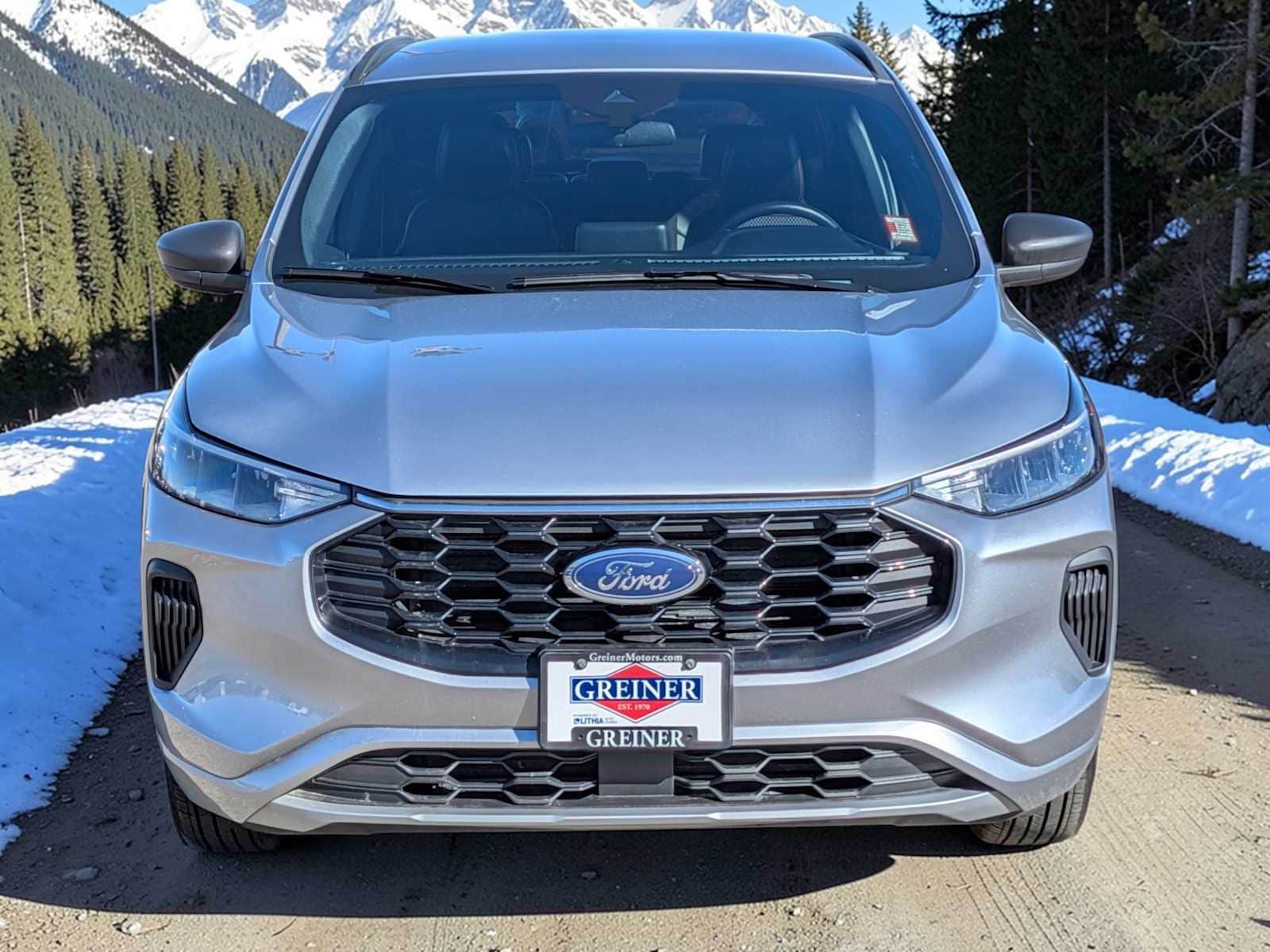 Thumbnail: 2023 Ford Escape - 9