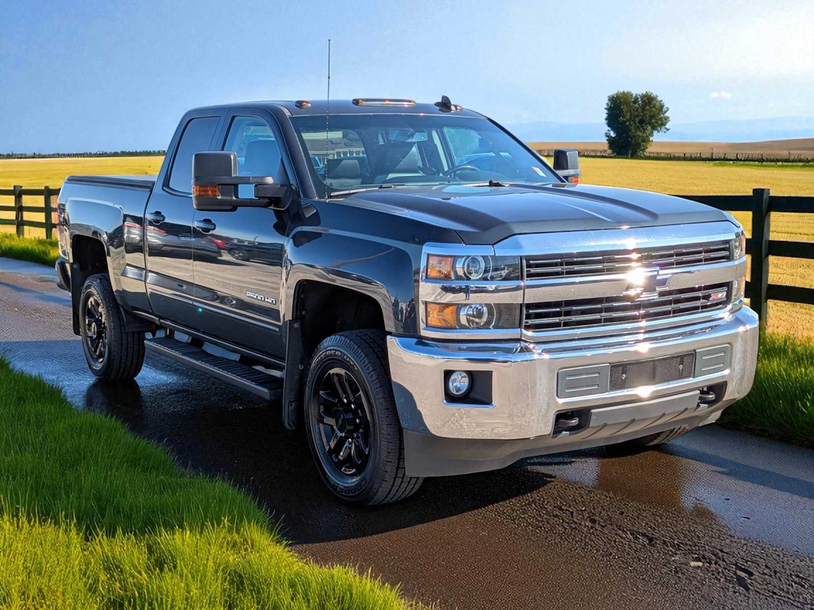 Thumbnail: 2017 Chevrolet Silverado 2500 - 8