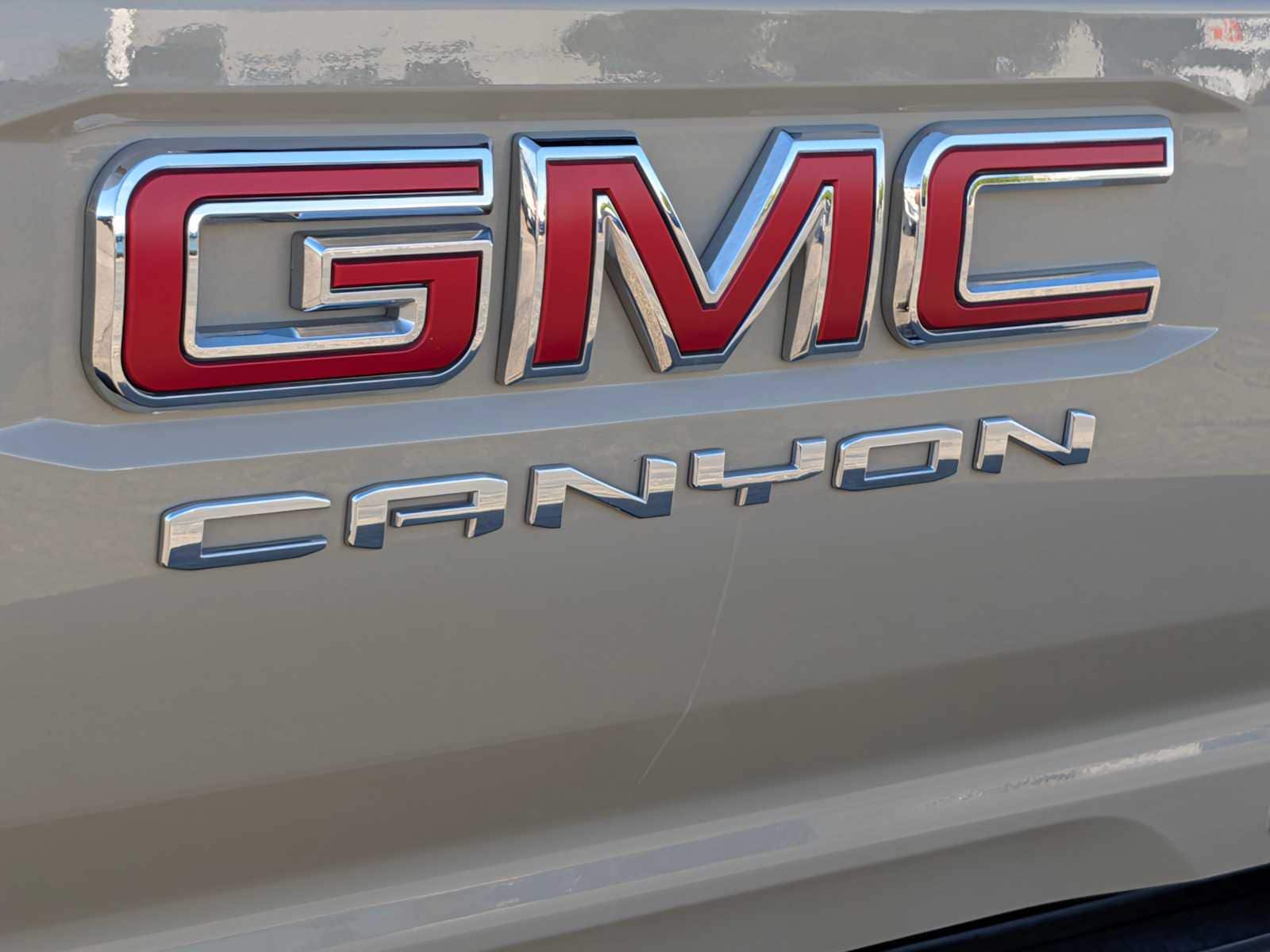 Thumbnail: 2023 GMC Canyon - 13